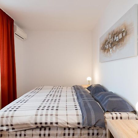 Vitosha Downtown Apartments София Экстерьер фото