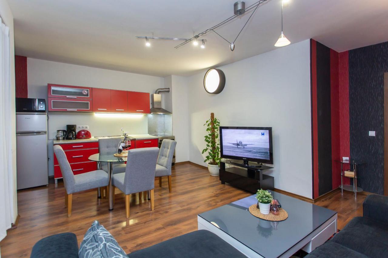 Vitosha Downtown Apartments София Экстерьер фото