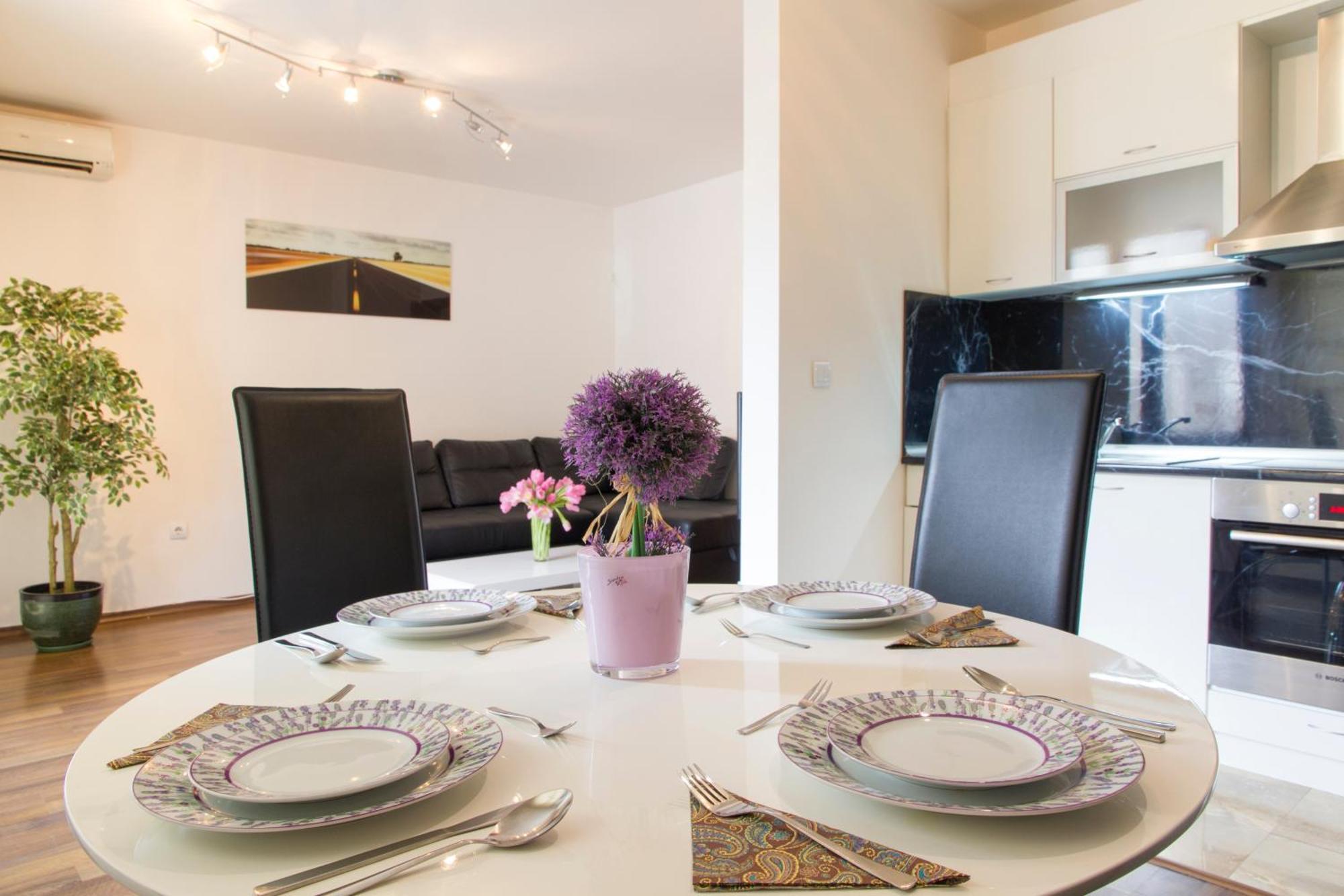 Vitosha Downtown Apartments София Экстерьер фото
